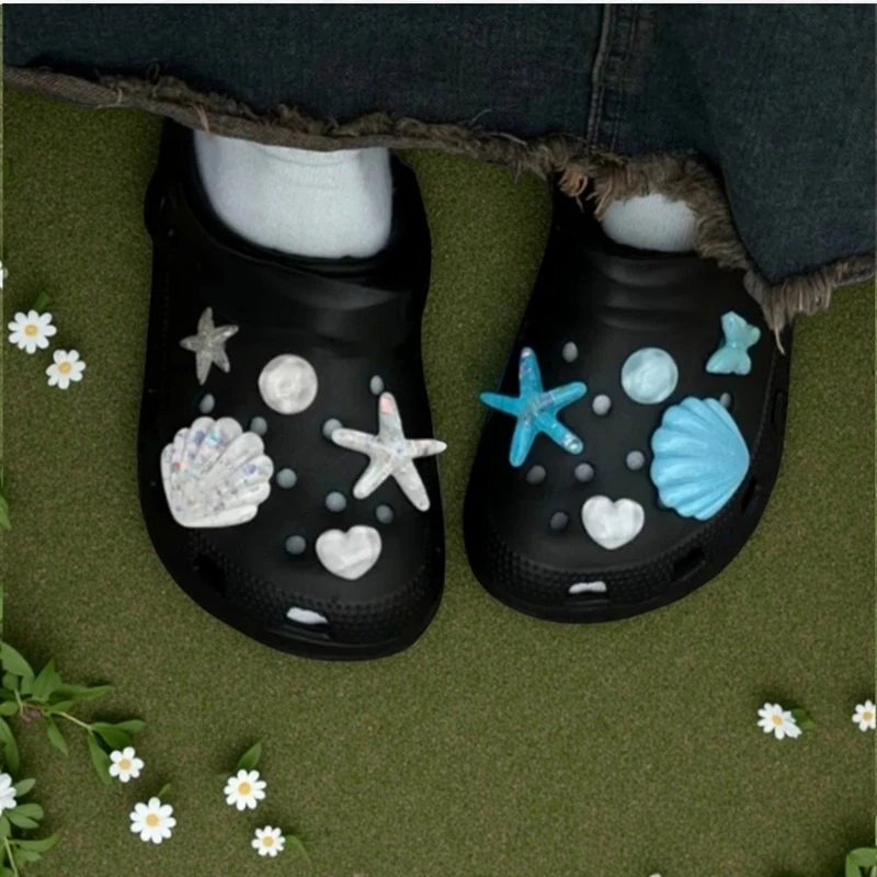 Small Fresh Ocean Shell Starfish Hole shoe Charms Designer DIY Shiny Bling Shoes Decaration for Clogs Kids Boy Women Girls Gifts