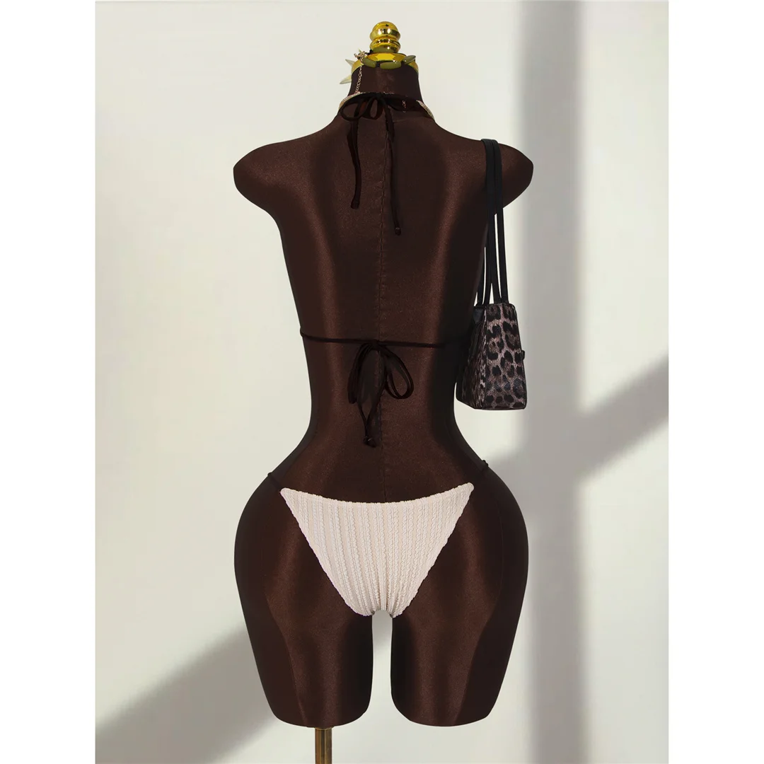 Tief ausgeschnittener Neckholder-Badeanzug mit ausgeschnittenem Rock, Damen-Badeanzug, einteiliger Badeanzug, Damen-Badeanzug mit Falten und Polsterung, Badeanzug, Schwimmanzug V7813 – Detail 6