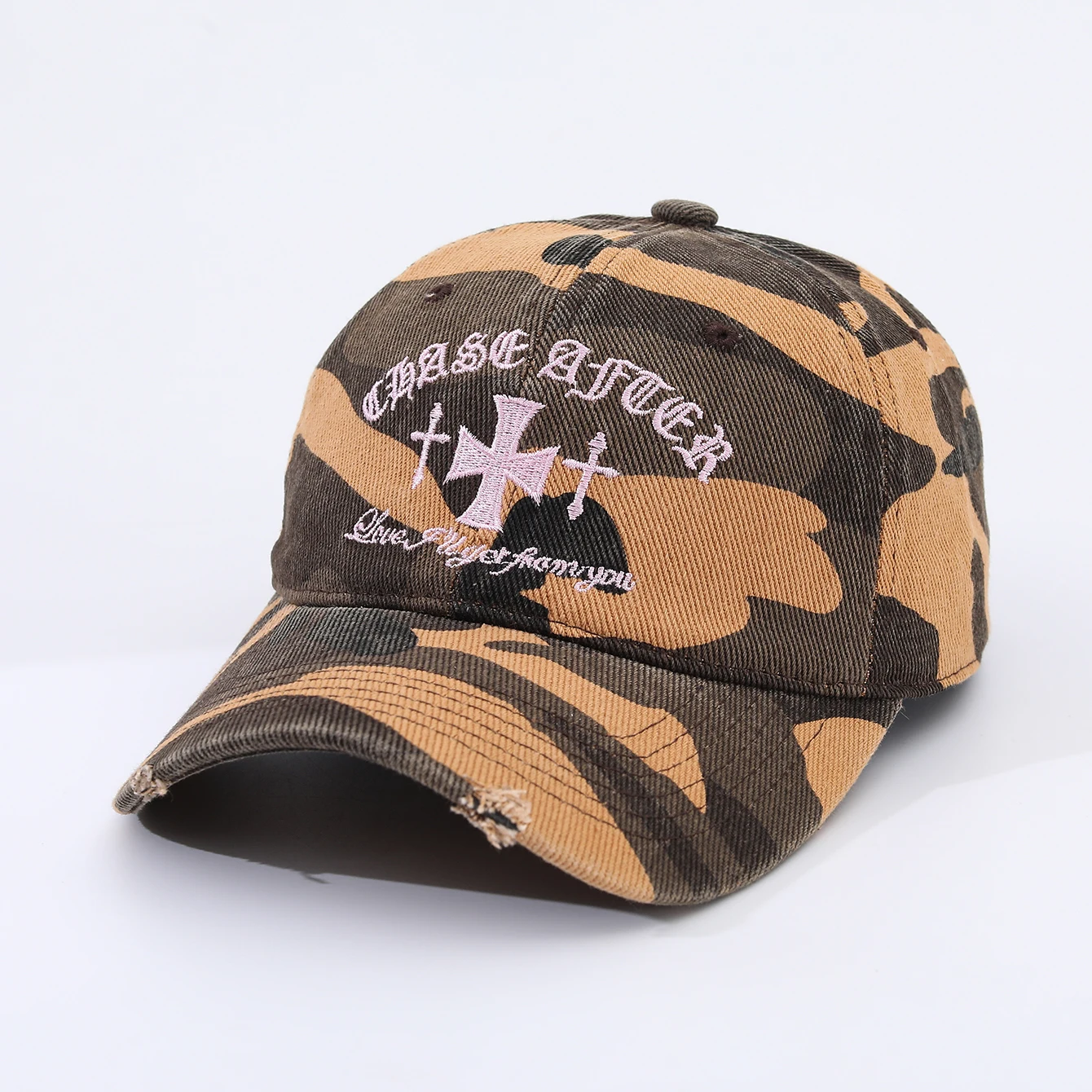 Europäische und amerikanische Mode-Camouflage-Baseballkappe mit gesticktem Schriftzug, weichem Oberteil und Sonnenschutzkrempe – Detail 3