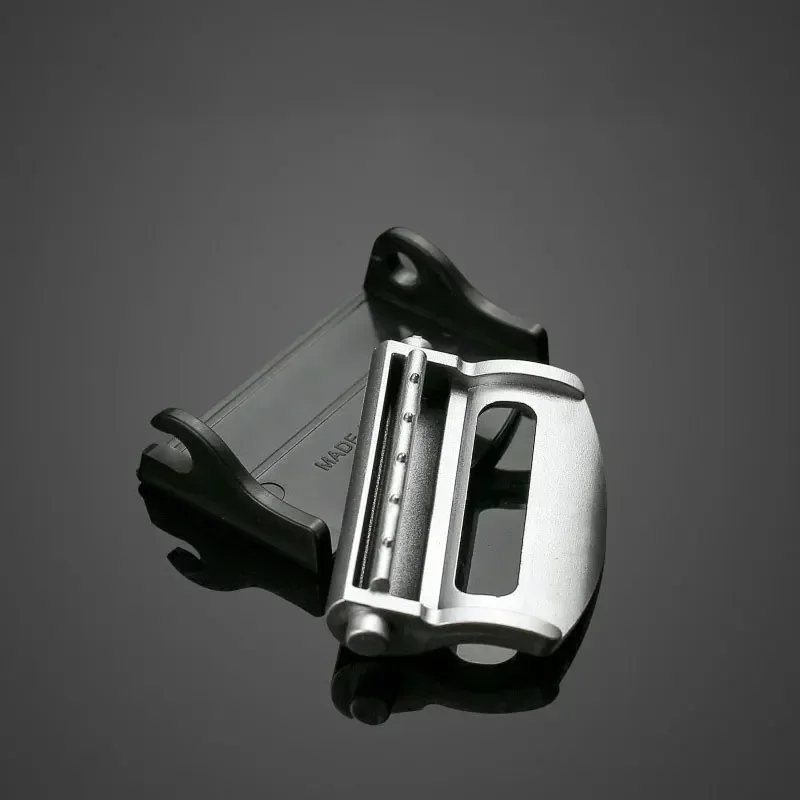 2PCS Adjustable Car Safety Belt Clips Slip-Resistant Seat Belt Buckle Simple Clamp Fixing Clip Car Styling Car Accessories