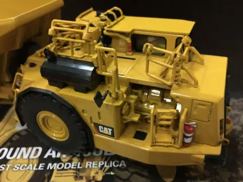 1/50 Scale AD60 Underground Articulated Truck By Diecast Masters #85516