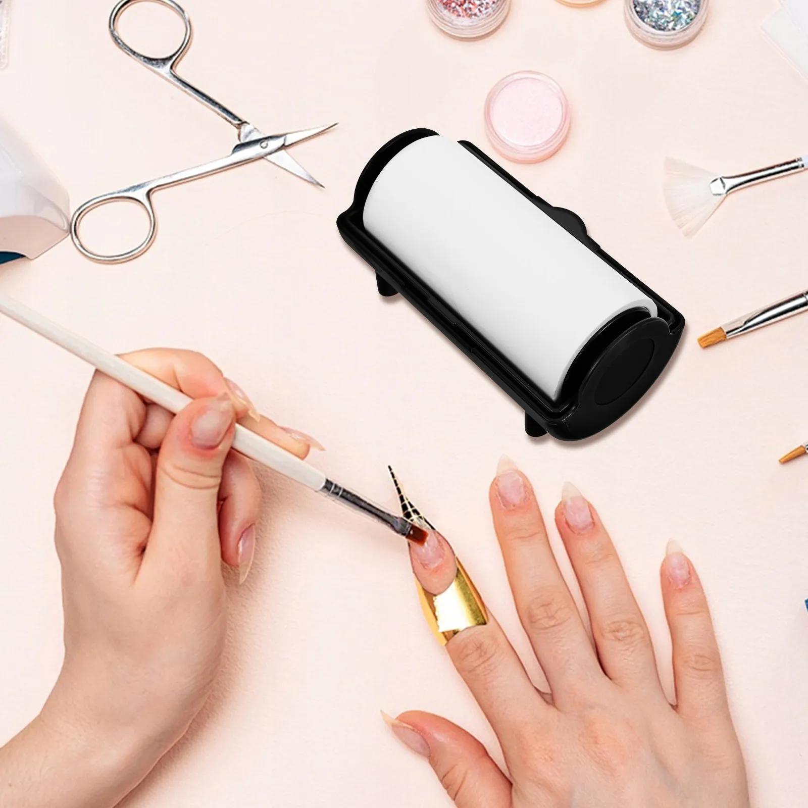 

Reusable Nail Art Oil Absorbing Paper 40 Sheets Compact Portable Design for Nail Stamping Polish and Liquid Clean Up