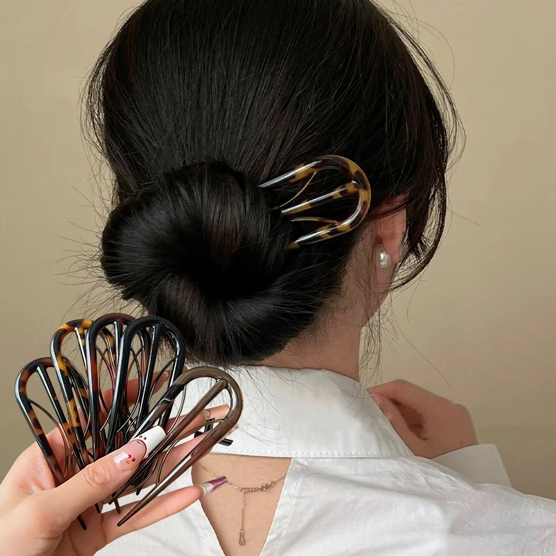 Geometric Resin Hai…