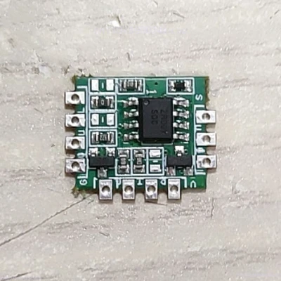 3.3 فولت SBUS إلى TTL UART وحدة محول حزمة صغيرة جدًا نقل البيانات التسلسلية الكمون المنخفض التحكم في الطيران