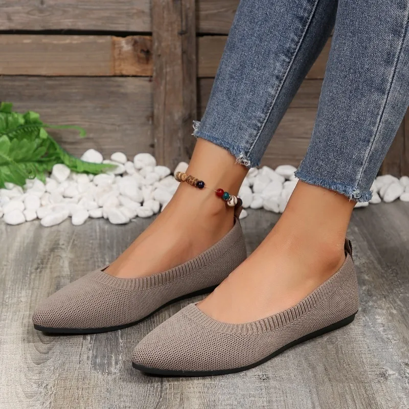 Women's Shoes on Sale 2024 Slip on Women's Flats Autumn Solft Sole Light Pointed Toe Shallow Solid Flat Casual Comfortable Shoes