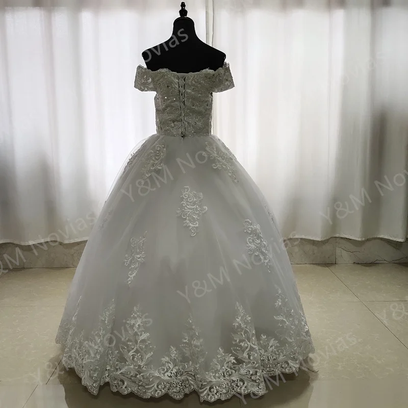 Y & m Novias جديد قبالة الكتف Vestido De Noiva الأبيض العاجي حجم كبير فساتين الزفاف الفاخرة الدانتيل الكريستال حافة للعرائس الثياب