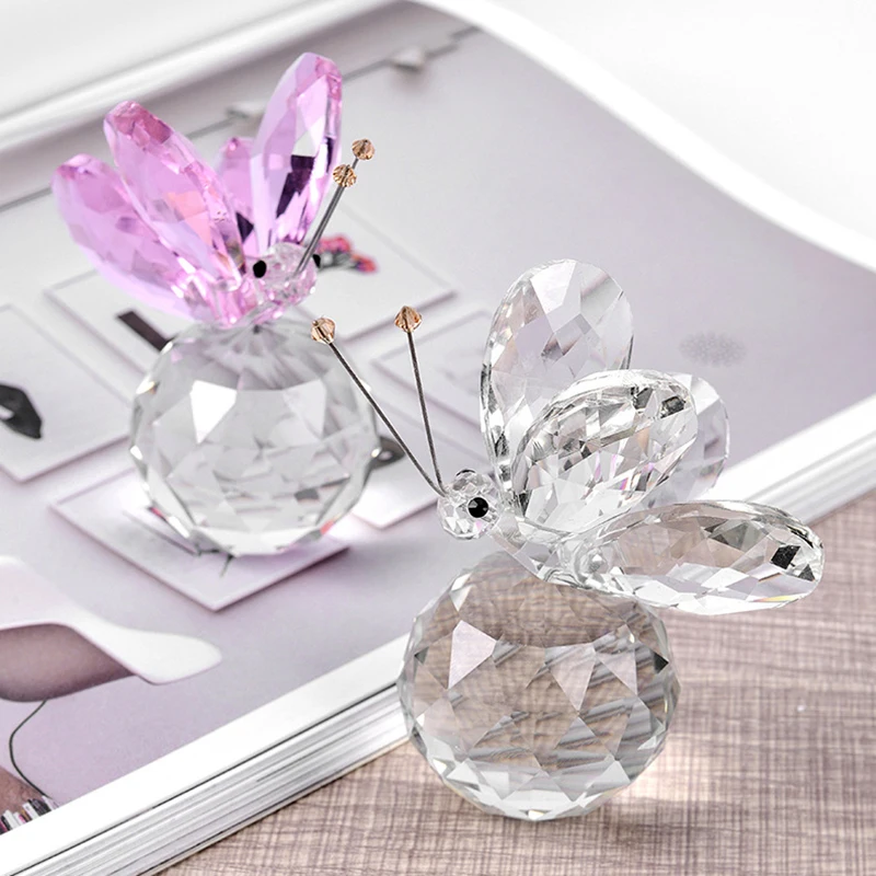 Colorful Crystal Flying Butterfly Figurine Lovely Animal Glass Paperweight Kids Gift Table Ornament Home Wedding Decor