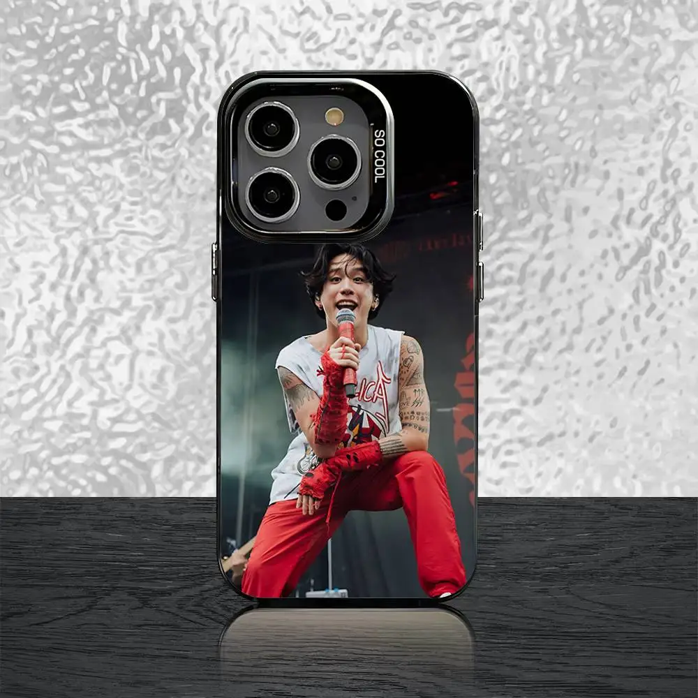 حافظة هاتف ONE OK ROCK Taka لهاتف iPhone 17,16,15,14,13,12,11,Pro,Max,Plus,Mini,Air,SE4 غطاء أسود غير لامع مقاوم للصدمات #3