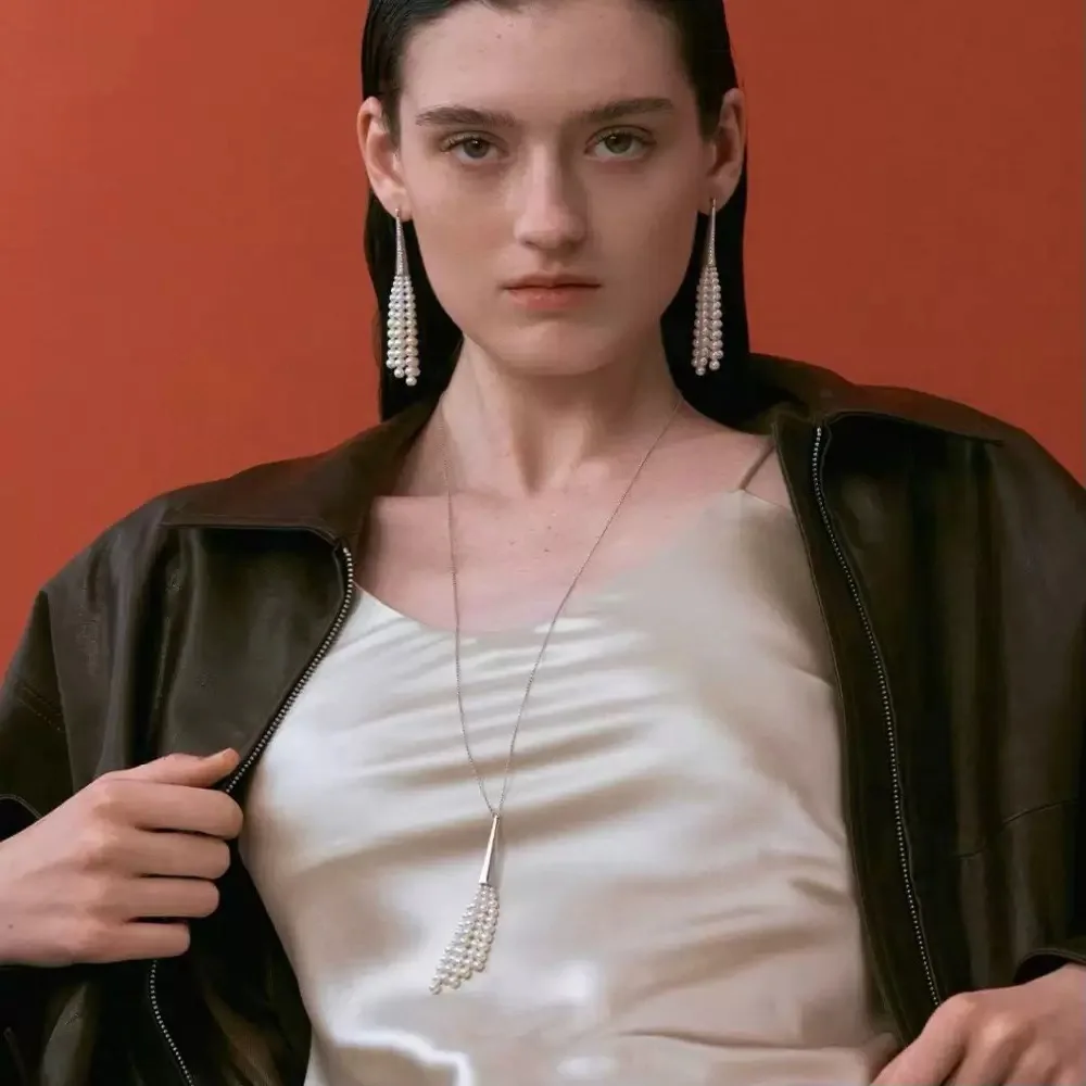 2026 fashionable new brand pearl tassel pendant long necklace, classic, luxurious, high-end, exquisite design, fashionable party