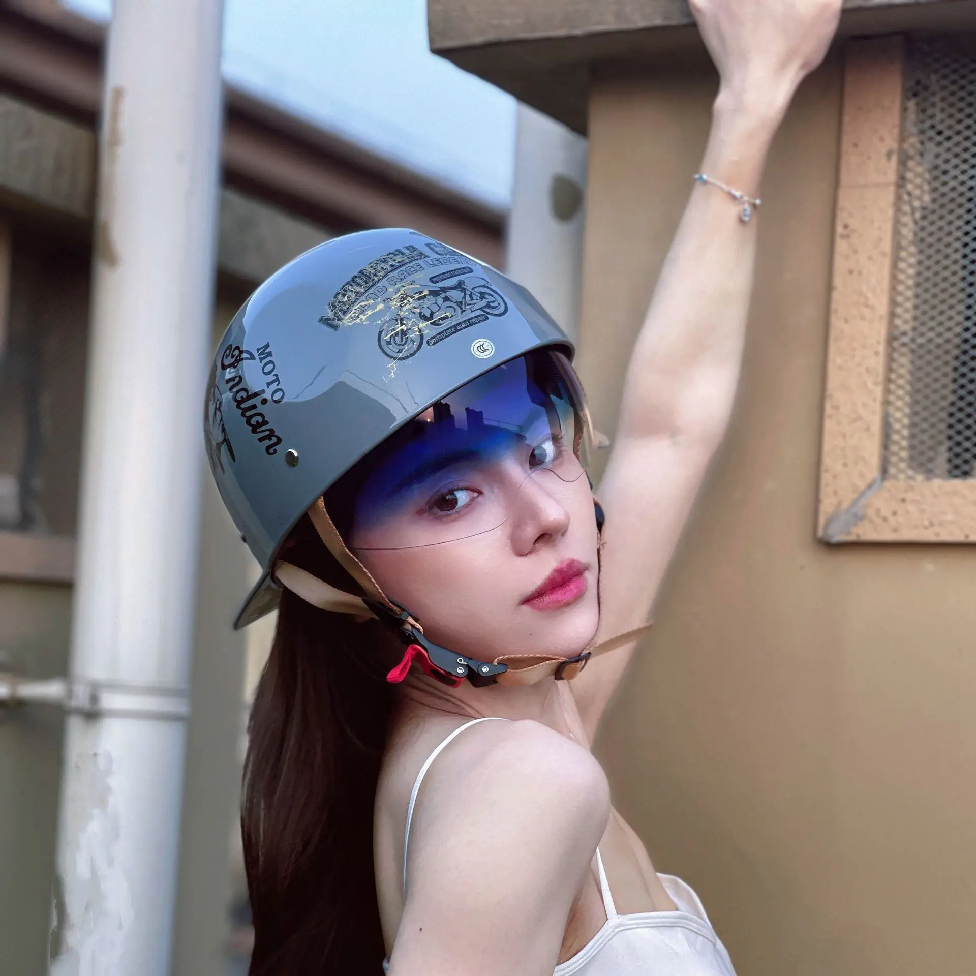 Unisex Half helmet personality retro Motorcycle helmet male pedal motorbike scooter half helmet electric car baseball cap female