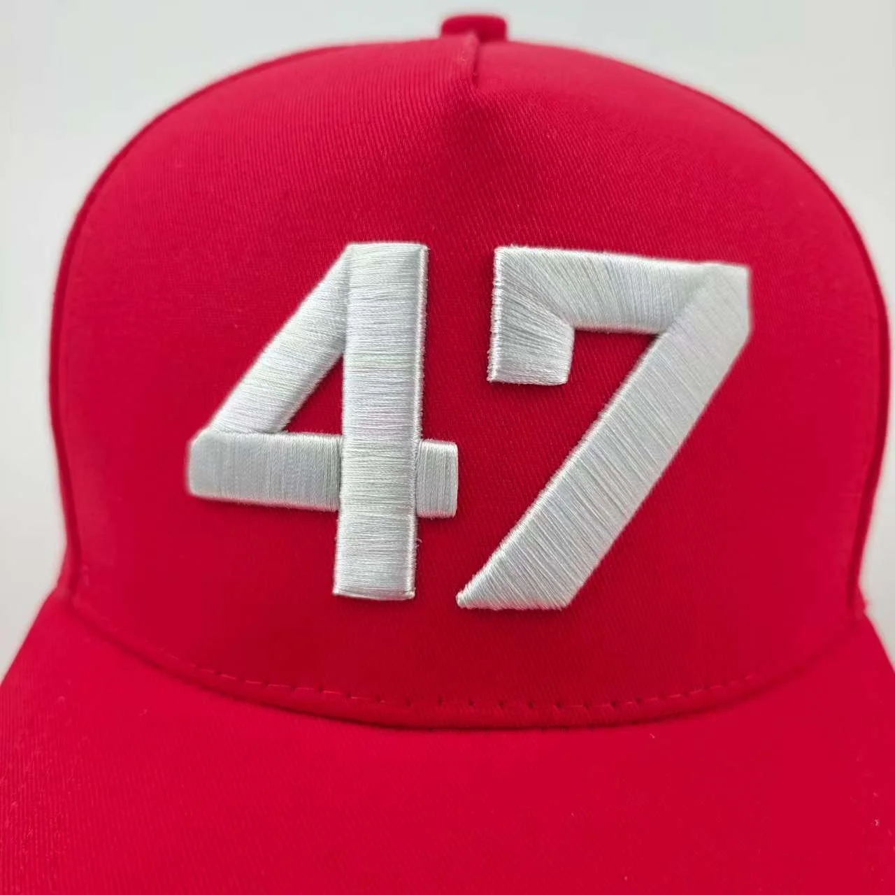 Charlie Kirk Hut, Goldstickerei, USA 47, Baseballkappe für Männer und Frauen, republikanische Geschenkhüte, weiß – Detail 5