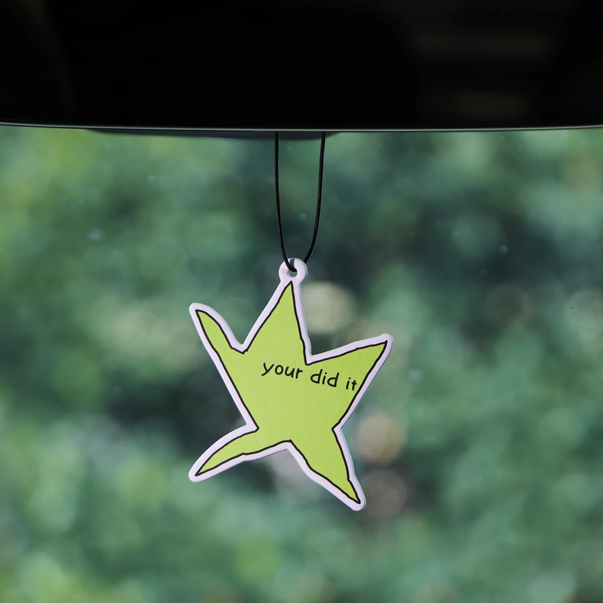 

your did it Car Aromatherapy Tablets Car Interior Fragrance Pendant Air Freshener Rearview Mirror Hanging Decoration
