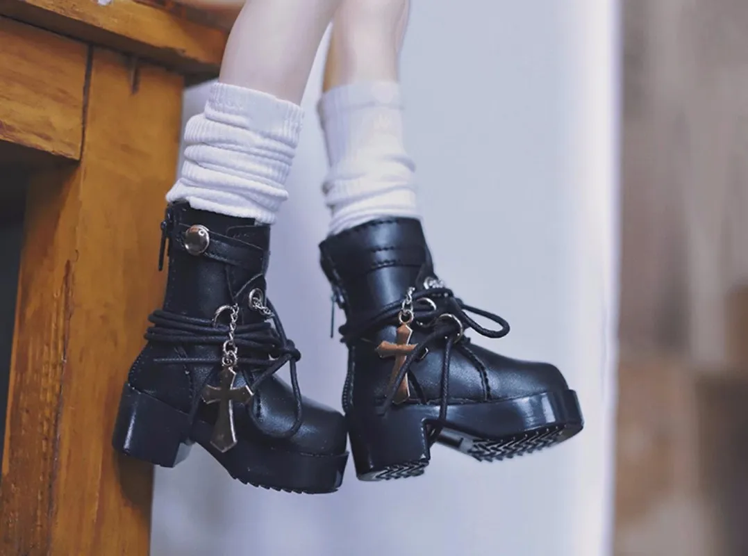 

Bjd Doll shoes suitable for 1/4 1/3 Uncle size Black punk Cross short Boots Leather doll accessories