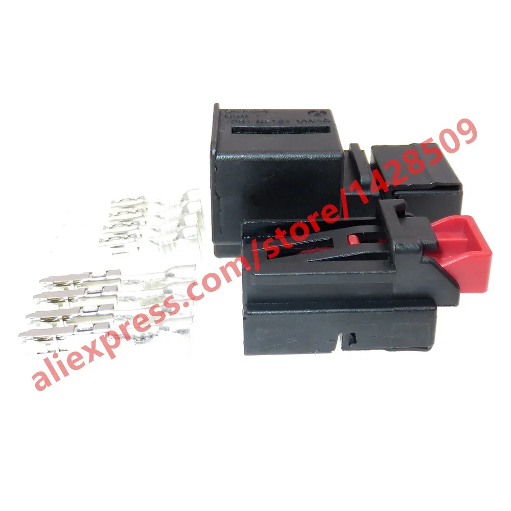 1 Set 4 Pin Wiring Harness Socket 1.5 Series Car Reading Light Taillight Seat Heating Connector For VW 3AA972714 7N0972704