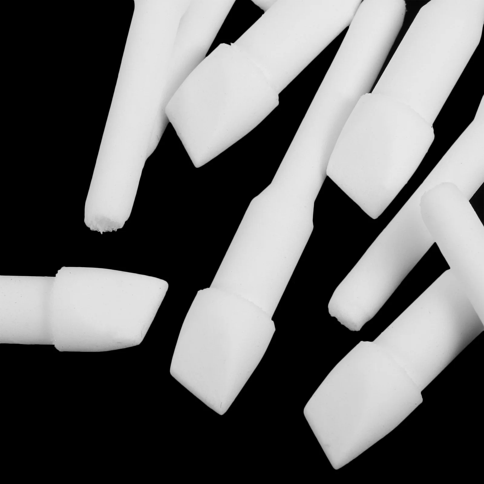 100 قطعة من رؤوس بديلة ناعمة لعلامات الطلاء بالألوان المائية وأطراف قلم الرسم والكتابة وقابلة لإعادة الملء