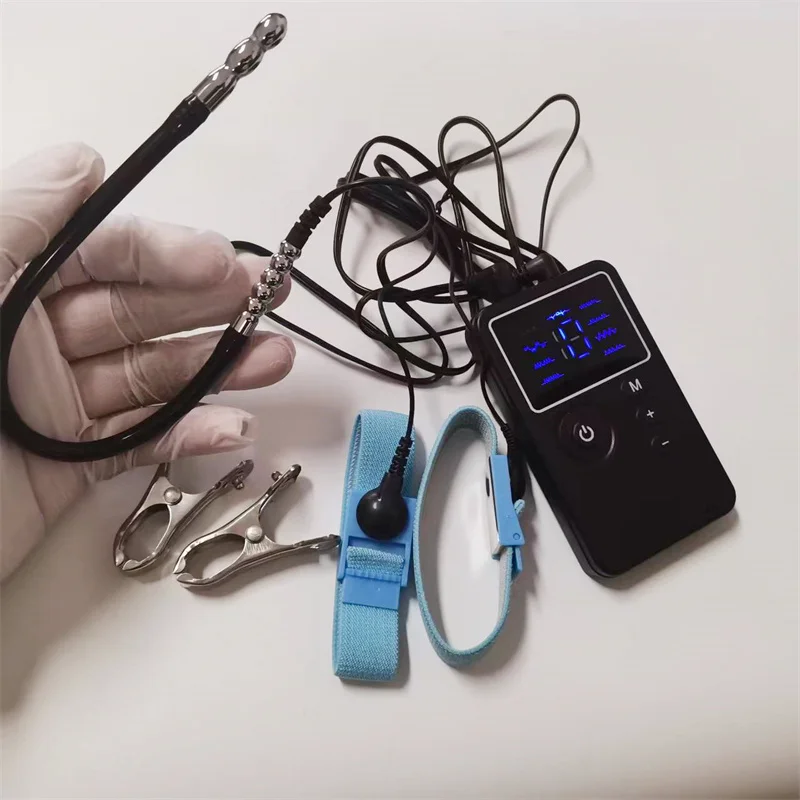 8 طرق صدمة كهربائية مجرى البول السبر إدراج المعادن الذكور التوصيل موسع الحصان العين قضيب خواتم الديك الحلمات كليب لعبة الجنس الرجال