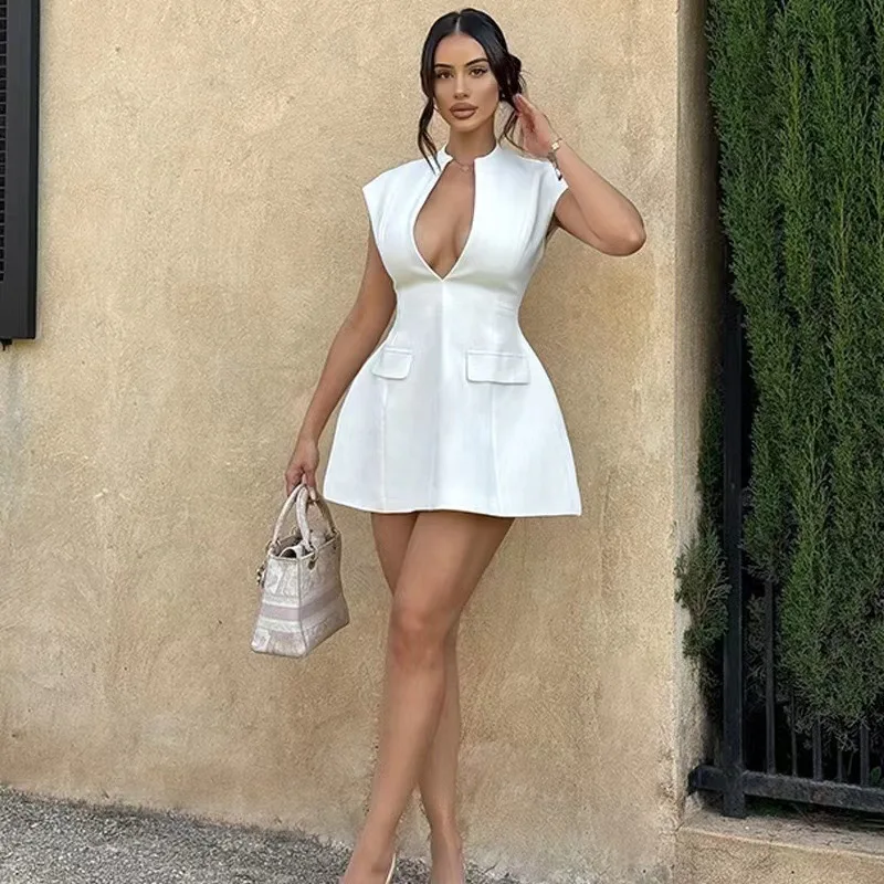 

Urban Deep V-neck Min Women Dress Sexy Sleeveless Pleated Empire Mock Pocket Female Dresses 2025 Spring Summer Fashion Lady Robe
