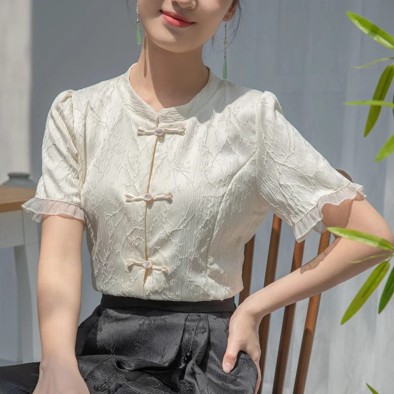 

Design sense niche new Chinese style button up short sleeved shirt summer 2024 Chinese element short top Chinese style