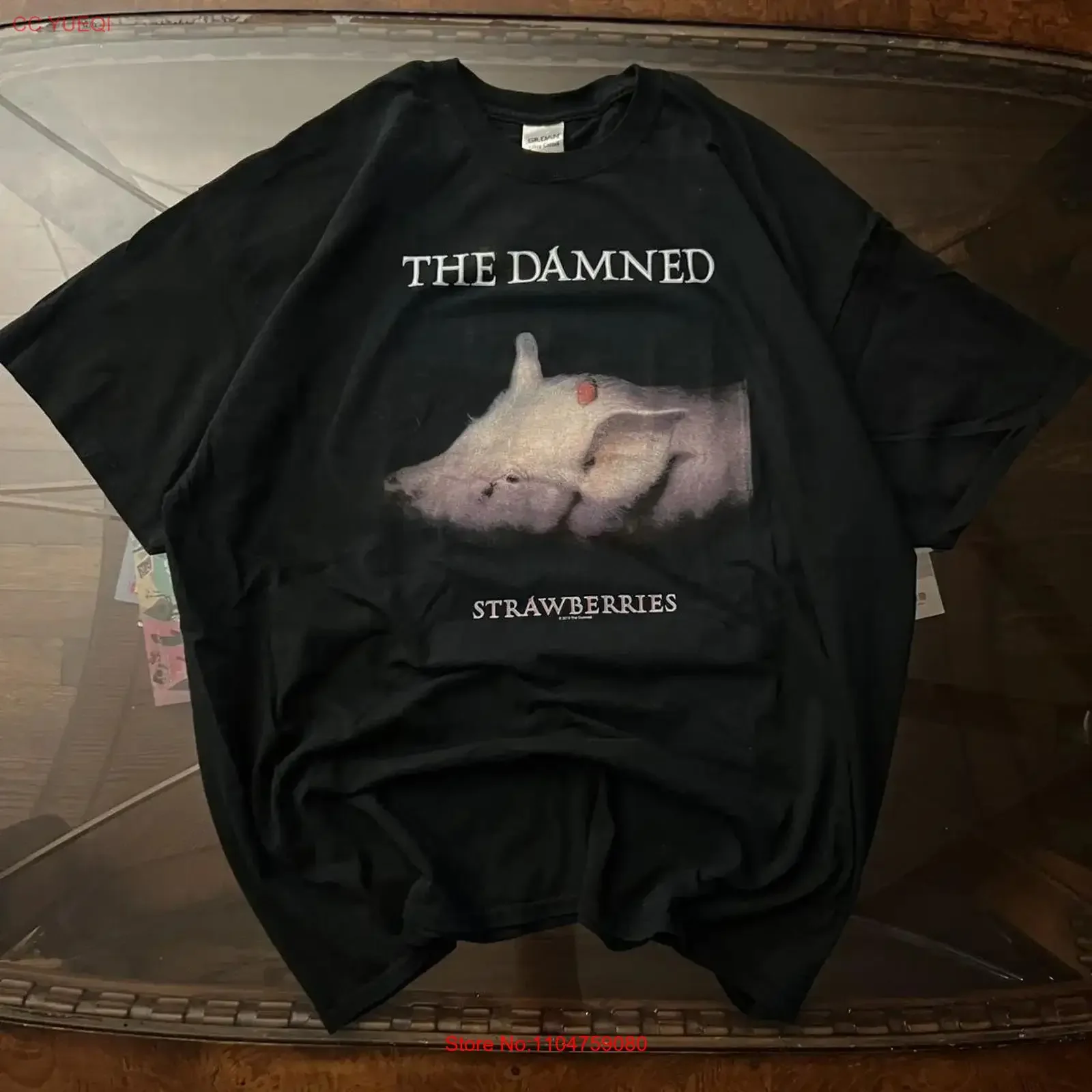 The Damned Strawberries 2015 T shirt Remake tee Classic style NH22837 vintage Washed Soft Slightly Top For Everyday Wear