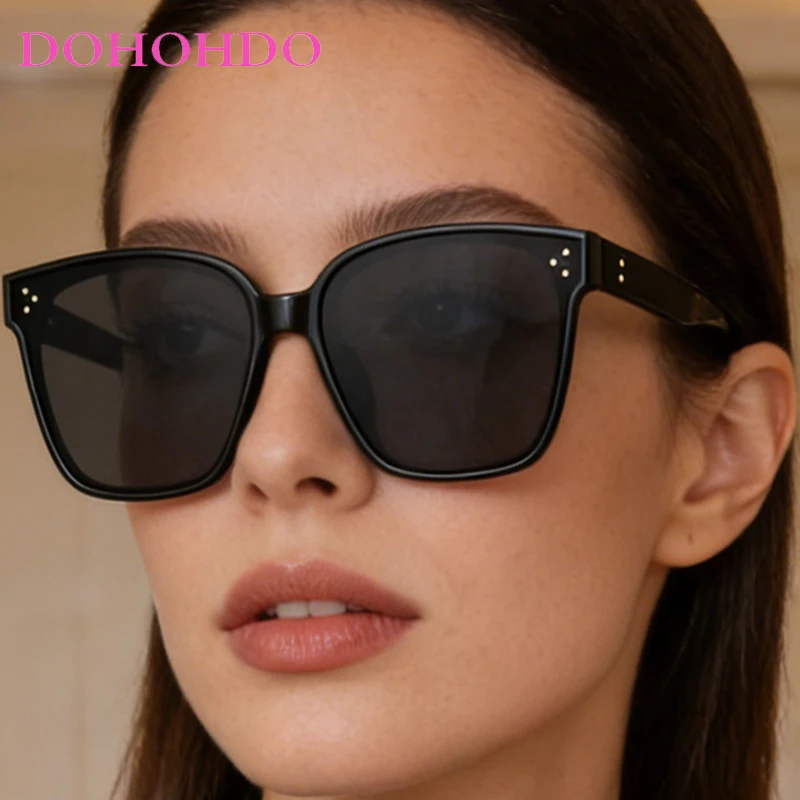

Vintage Luxury Designer Oversized Square Sunglasses Women Men Fashion Trendy Eyewear Traveling Fishing Driving Shades Male UV400