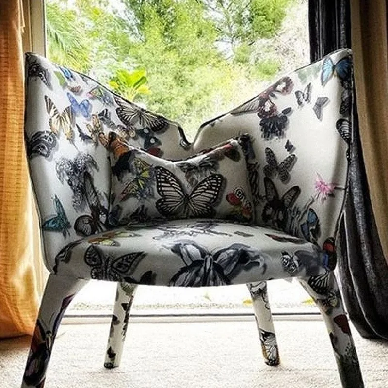 

Special-shaped home designer high-end Italian minimalist light luxury fabric butterfly leisure chair seat