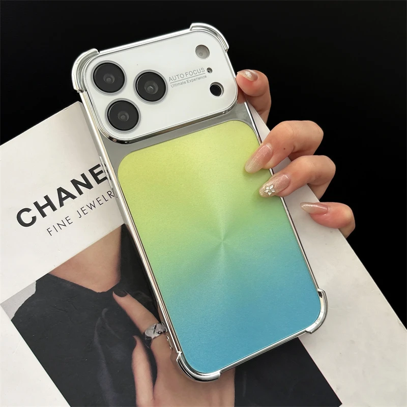 Capa Protetora Antichoque de Luxo com Padrão CD Gradiente Laser Aurora e Revestimento para iPhone 17 13 14 15 16 17Pro Max com Proteção de Lente