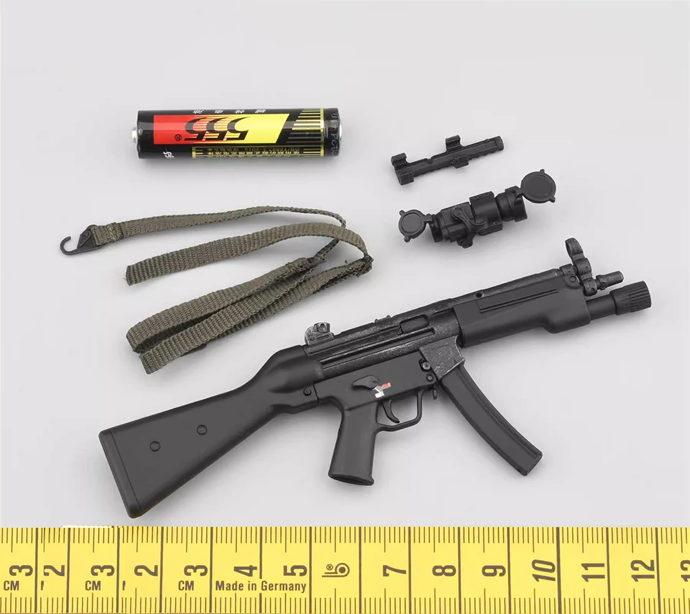 

1/6 MMS9007 The British London Police Toy Model Female Weapon MP5 with Sling Scout PVC Material Not Real For 12" Scene Component