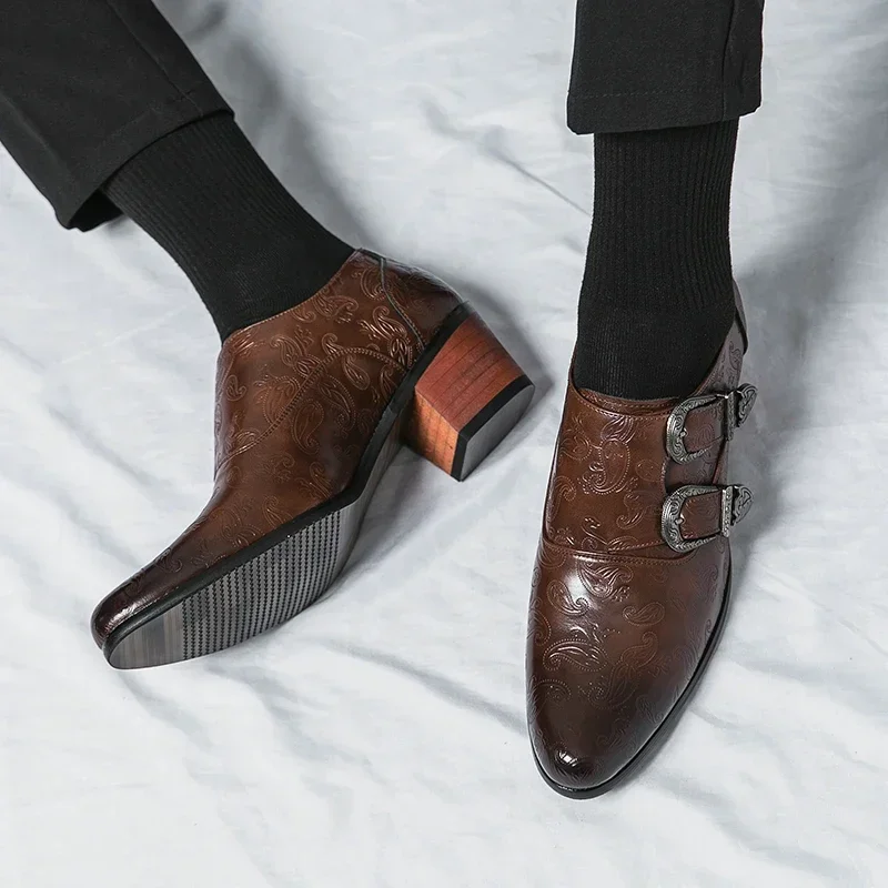 Nieuwe Hoge Hakken Herenschoenen Casual Lederen Monniksbandschoenen Voor Heren All-Match Heren Coiffeur Heren Slip-On Schoenen Heren Loafers