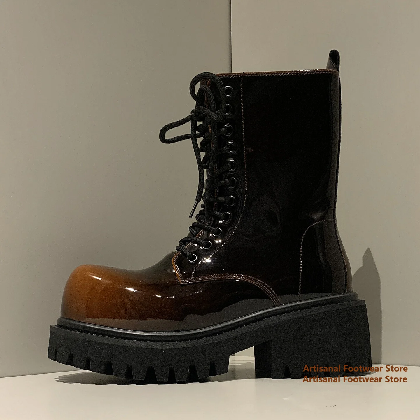 Gradient Brown Patent Leather  - Chelsea Boots Men 评论和价格