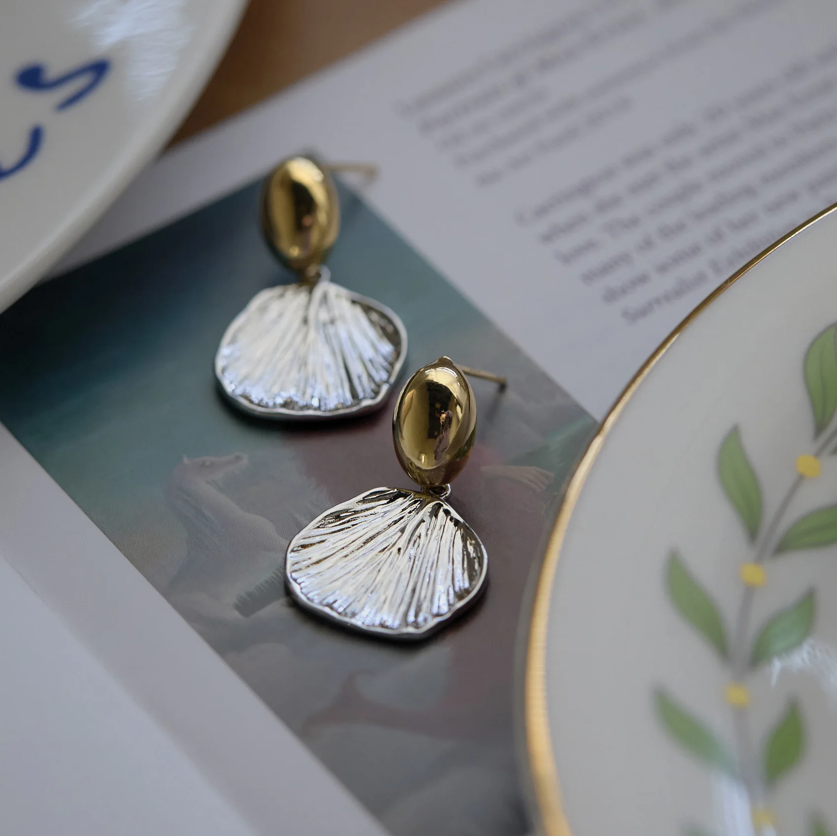 Shell Shaped Earrings With Cold Texture Cool Temperament Metal Earrings Simple Fashionable Women's Accessories