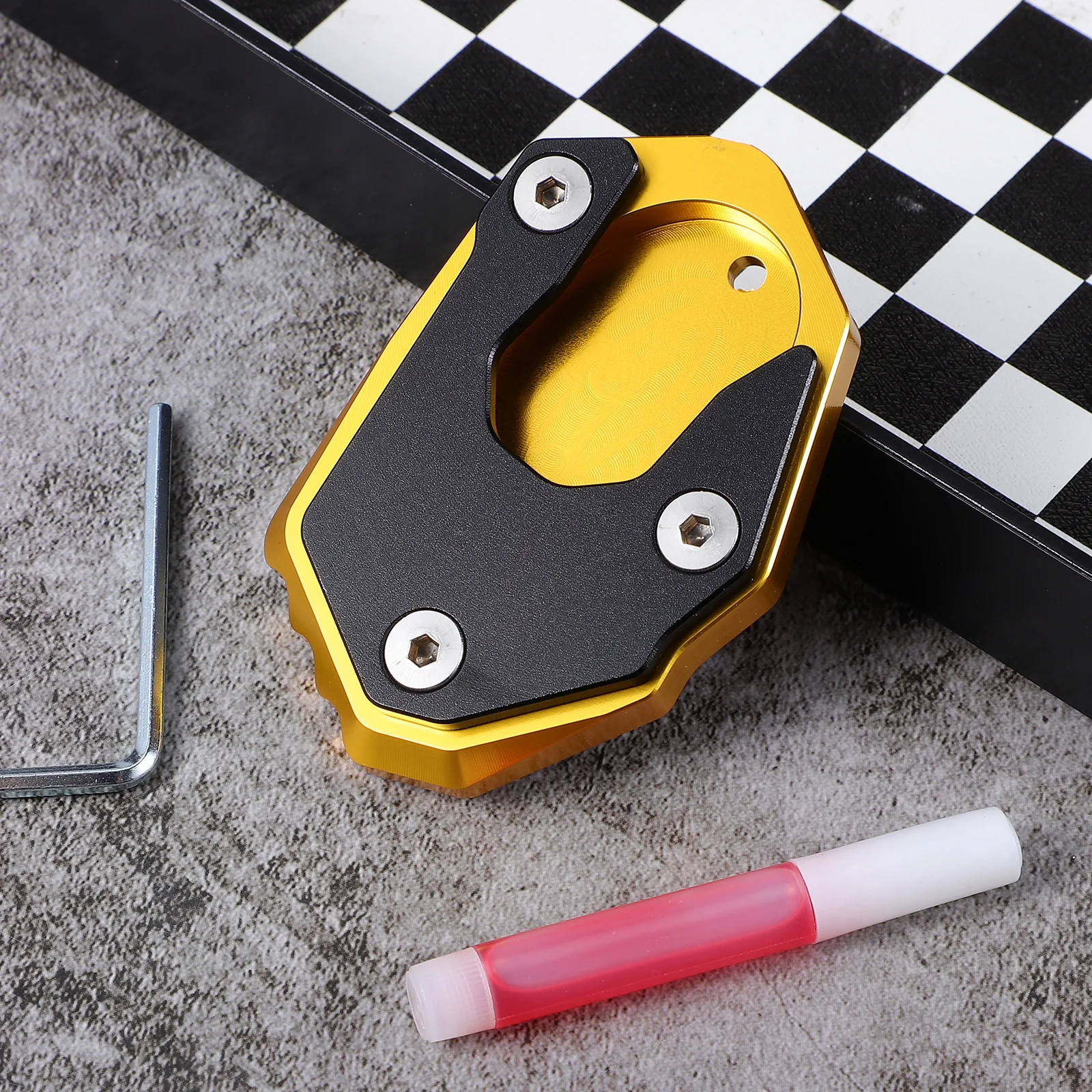 

Extra Large Motorcycle Kickstand Pad Design Soft Surfaces Stability Metal Construction Installation Various Motorcycles
