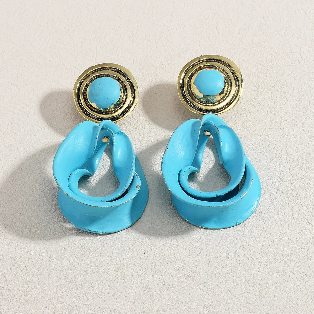 Unique Vintage Gold Color Enamel Dangle Earrings For Women Big Metal Pendant Drop Earring Fashion Brand Jewelry Gifts Wholesale