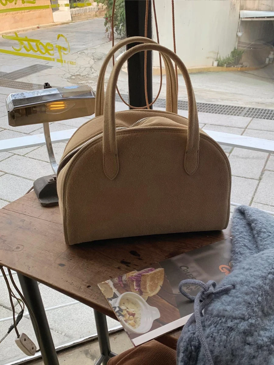 

Vintage Style Boston Suede Leather Bag Bowling Handbag Unisex Hard Handheld Bag Leather Interior Zipper Closure Casual
