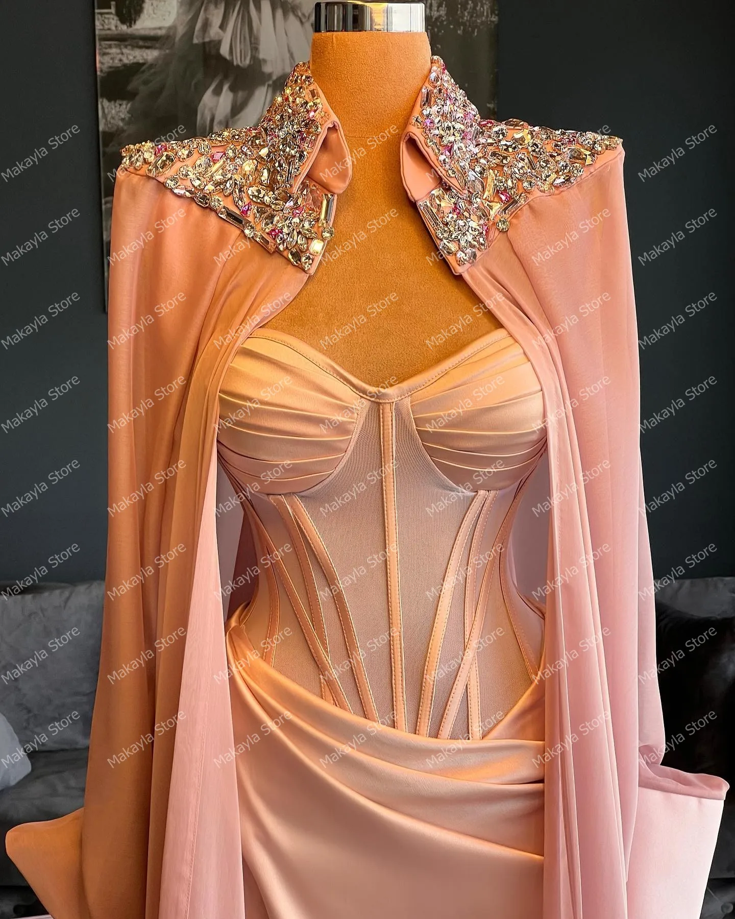 Unique Two Pieces Satin Prom Dresses Strapless Mermaid Mini Evening Party Dress With Beading Cape Gltter Crystals Formal Gowns