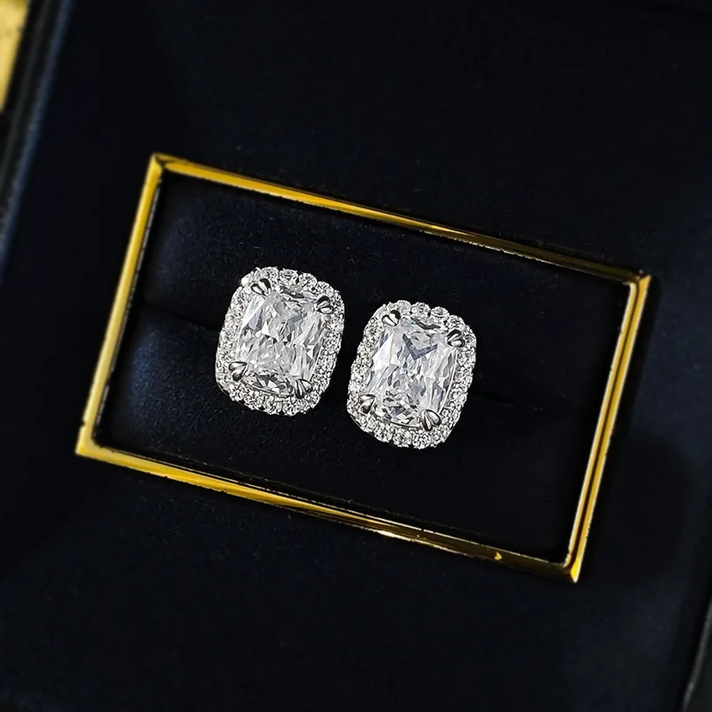 2024 New 925 Silver 2 Carat Earstuds Pillow Cut Imitation Diamond Fashion Versatile Earrings