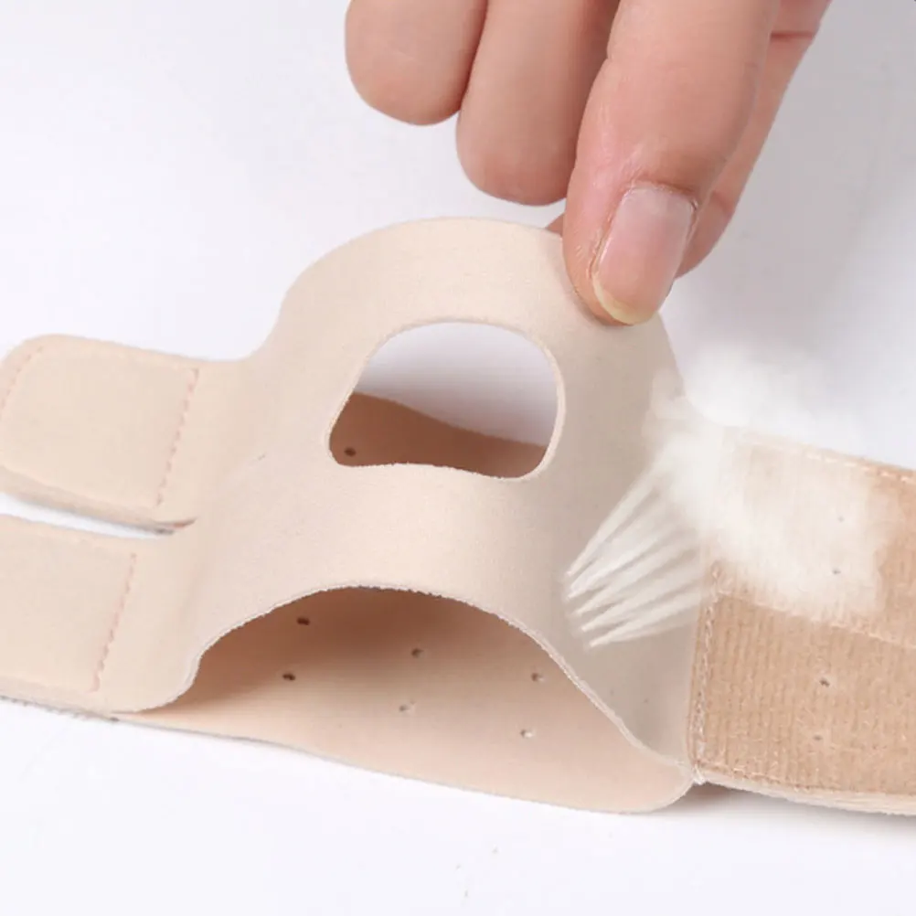 

BCOATH 1 Pair Sports Wristbands Baseball Football Basketball Tennis Fitness Sweat Absorbent Nylon Support for Men Youth