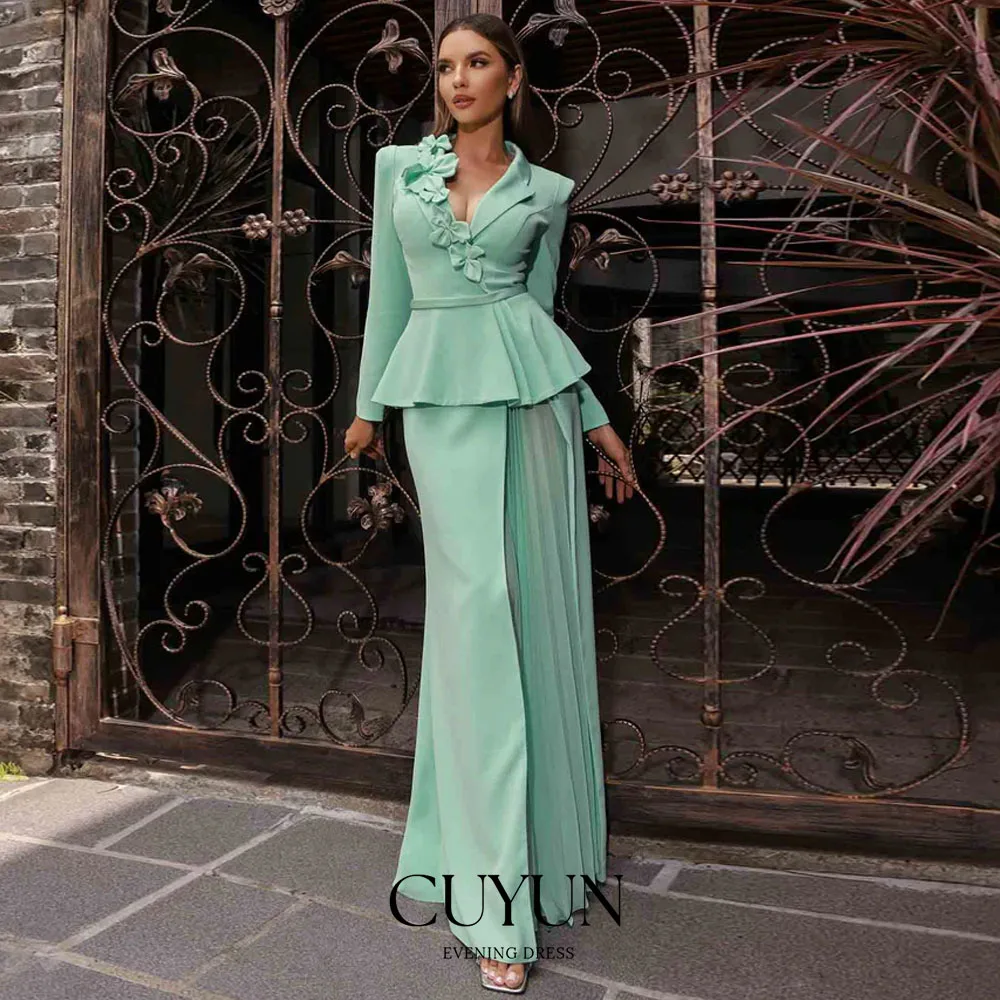

CUYUN Элегантное вечернее платье по индивидуальному заказу 2026, платья с зубчатыми лацканами и цветами, платья для матери невесты, плиссированный наряд для свадебного гостя