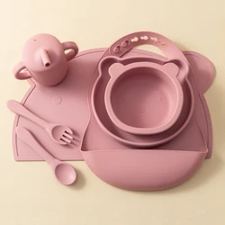 7Pcs Baby Silicone Feeding Set Cute Animals Dishes Plate Sucker Bowl Dishes For Kids Straw Cup Placemat Children's Tableware