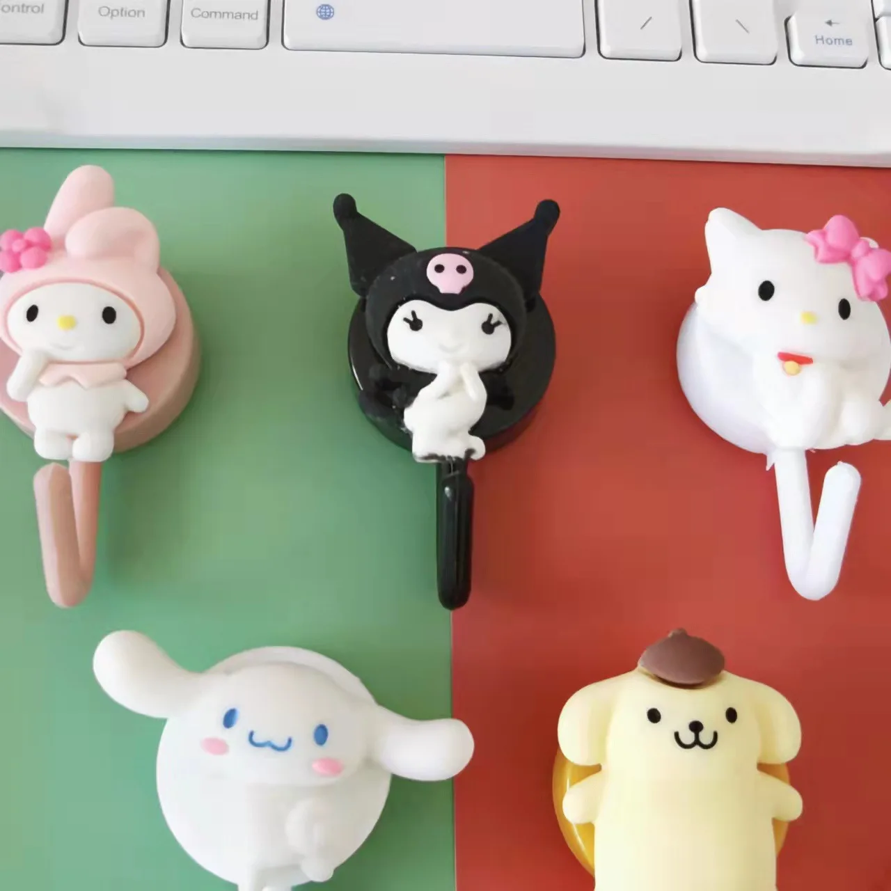 Novel Kawaii Sanrio Hooks Decorative Paste Hook Free Punching Wall Storage Hook Multi-Functional Finishing Home