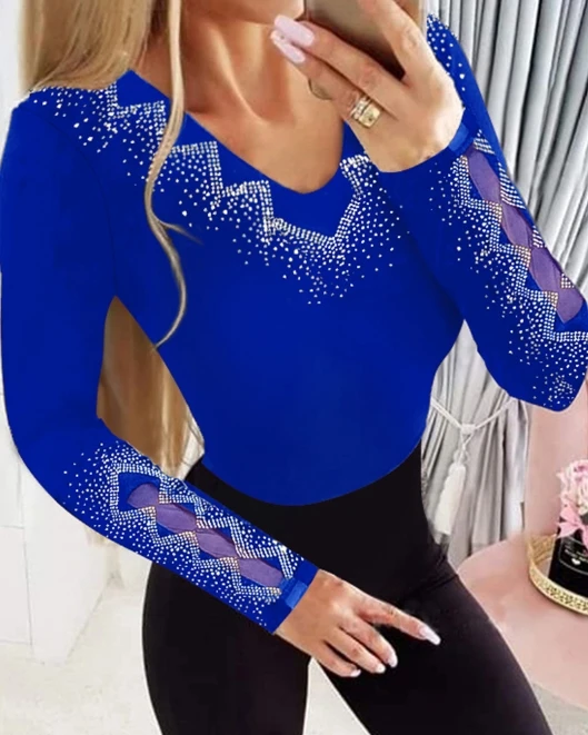 Top for Summer 2024 Women Fashion Rhinestone Geometric Pattern Hollow Out Top Casual Daily New Sexy Long Sleeve Skinny T-Shirt