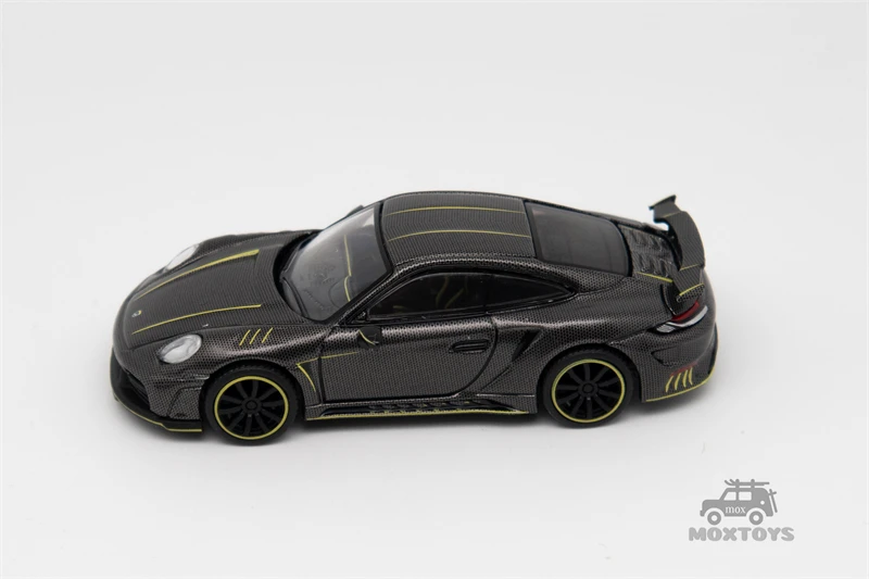 PopRace 1:64 992 STINGER GTR CARBON EDITION Black Diecast Model Car