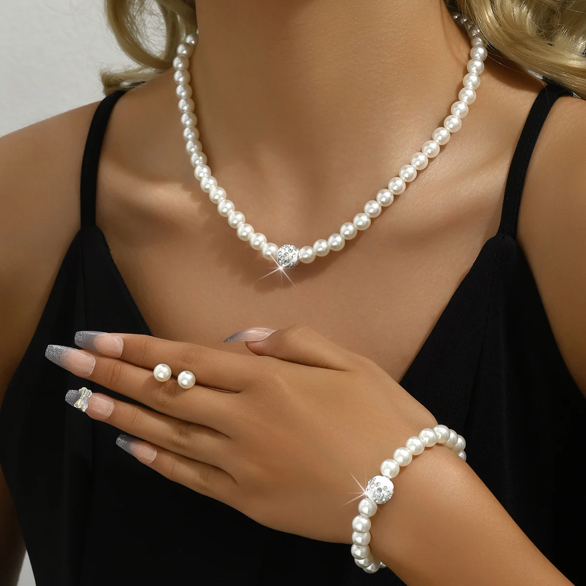 4pcs Women's Jewelry Set Pearl Set Diamond Necklace Bracelet Earrings Set Gorgeous Jewelry-5042