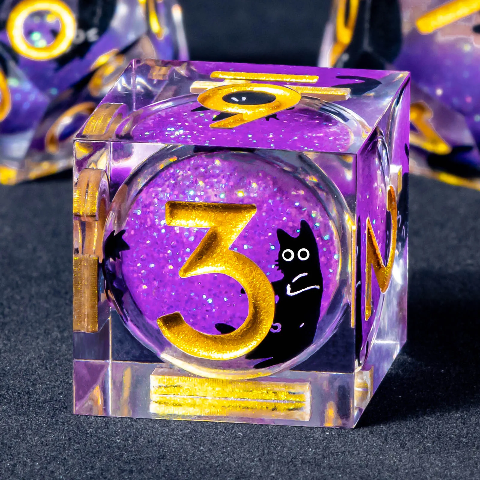 

Смоляные кубики Cat Liquid Core Dice Набор многогранных кубиков с острыми краями, набор кубиков Dungeon and Dragon D&D для ролевых игр D and D