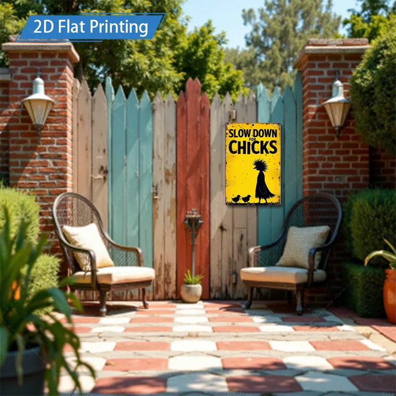 [2D FLAT] علامة معدنية مكونة من قطعة واحدة، علامة معدنية صفراء ريفية مقاس 8 × 12 بوصة "تأهل للفرخ" مع فن صورة ظلية للدجاج