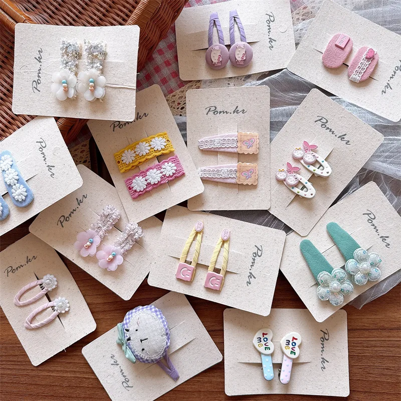 

Милые заколки для волос с принтом из полимерной смолы для маленьких девочек, боковые заколки-зажимы, разноцветные, нескользящие, не повреждающие волосы, для повседневного использования