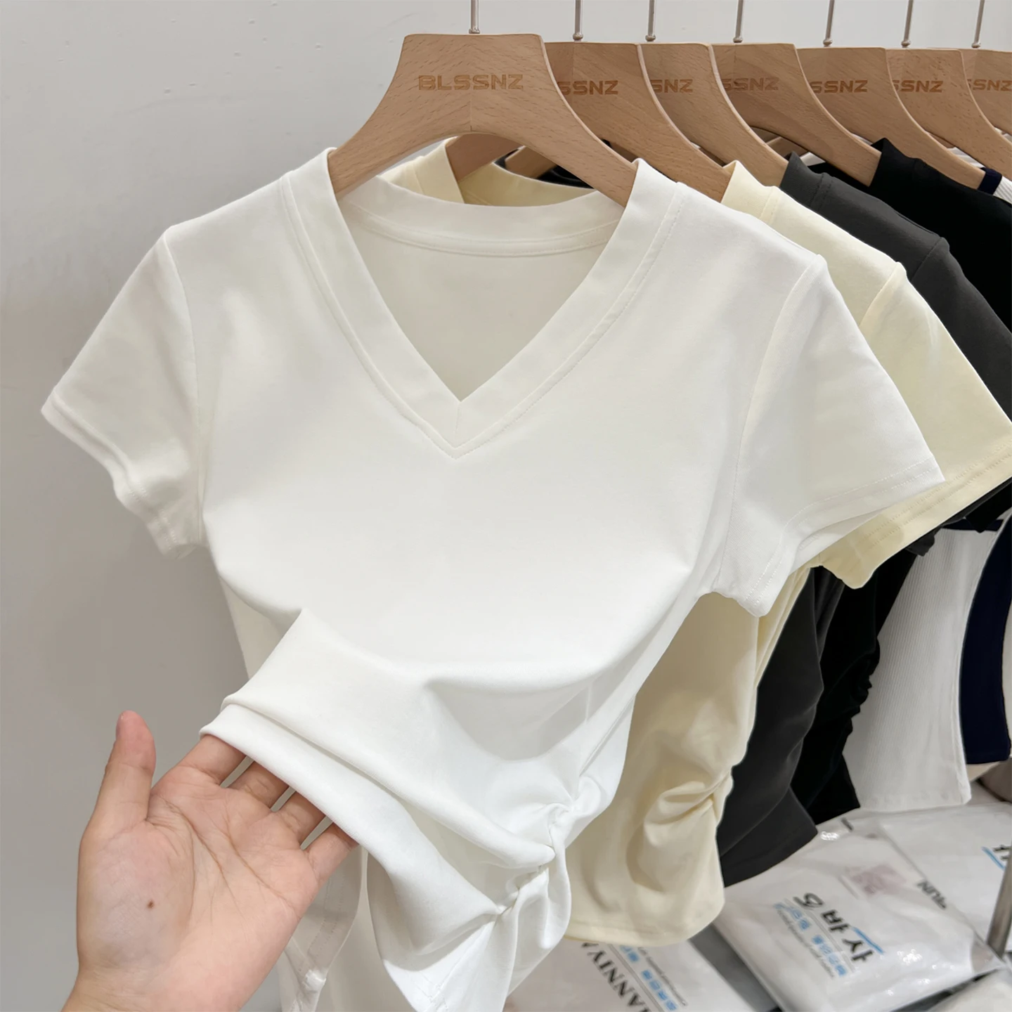 

AOSSVIAO Women Short Sleeve T-shirts Casual V-Neck Solid Slim Tee Summer 2025 Simple Versatile T Shirt Female Y2K Tops Clothes