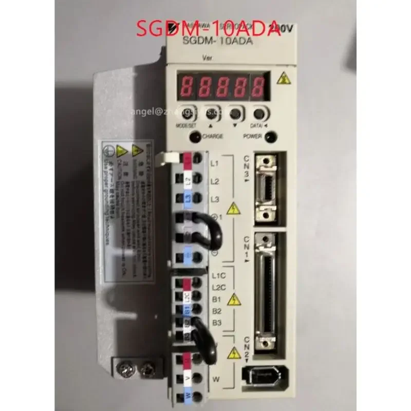 

brand New Yaskawa Servo Drive SGDM-10ADA For CNC System Machinery and USB CABLE