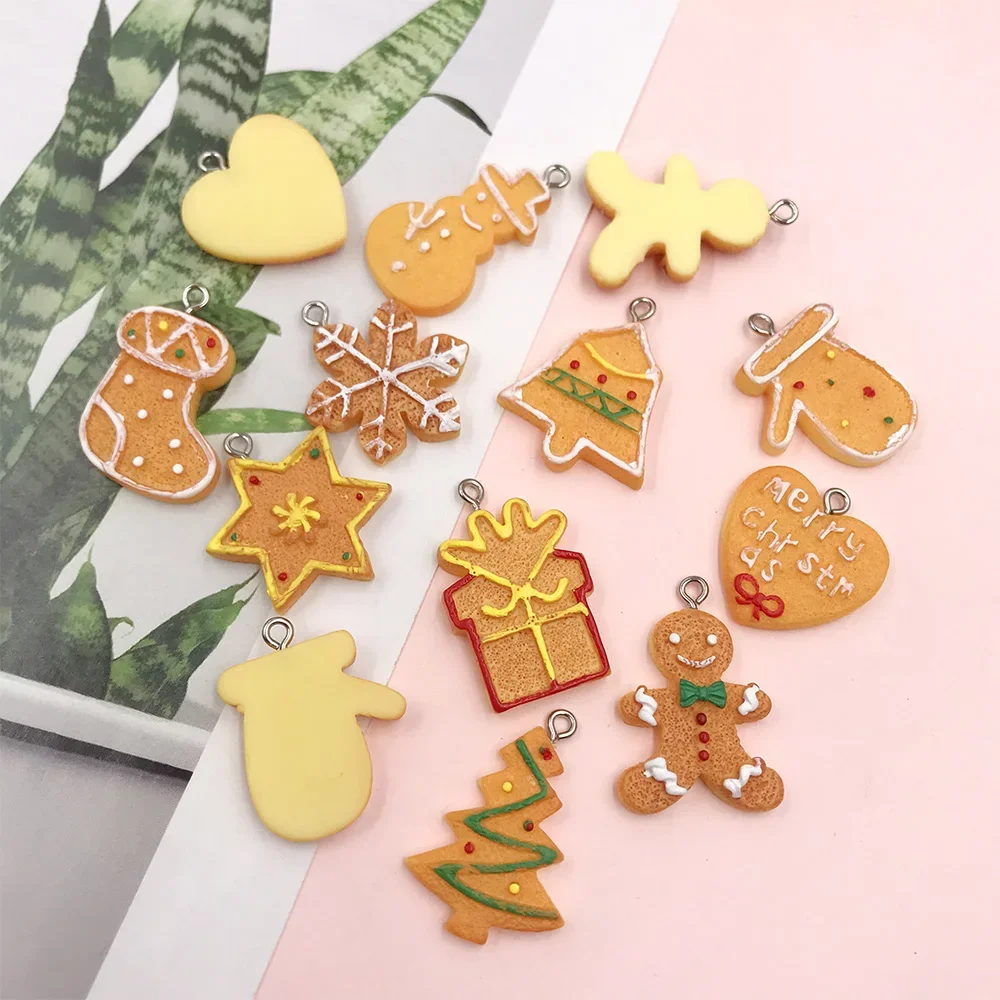 10Pcs/lot Resin Simulation Food Christmas Cookies Snowman Biscuits Charms For Jewelry Making DIY Earrings Keychain Accessories