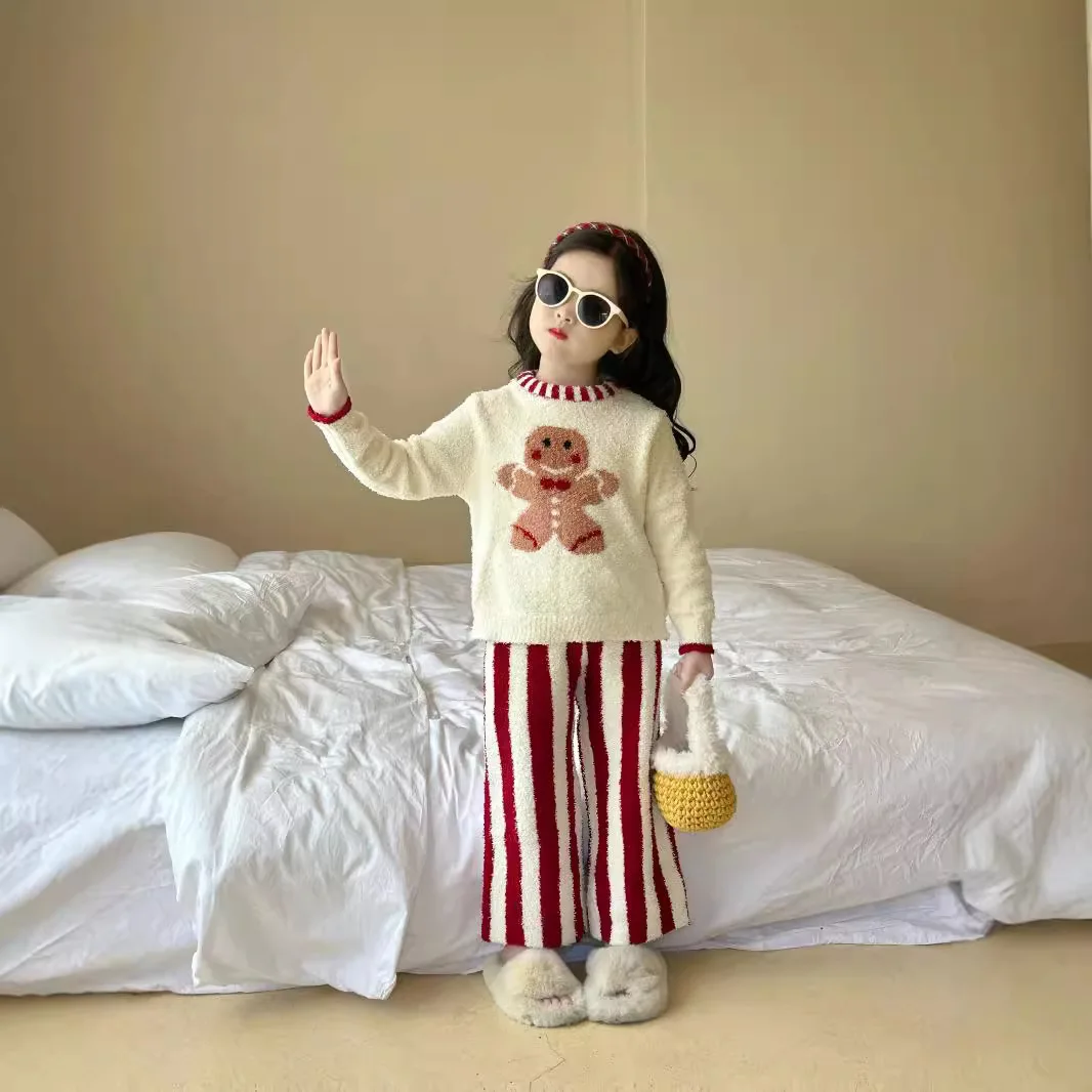 

Домашний костюм-двойка: зимний, универсальный, милый и модный, в корейском стиле, удобный комплект с вязаными брюками в полоску с мультяшным принтом