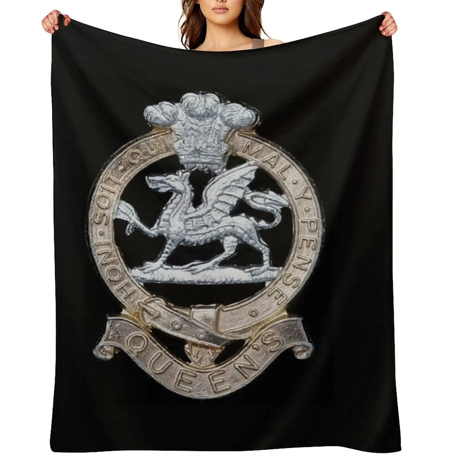 

Queens Regiment Cap Badge picture Throw Blanket christmas gifts Fashion Sofas Picnic Luxury Throw Blankets